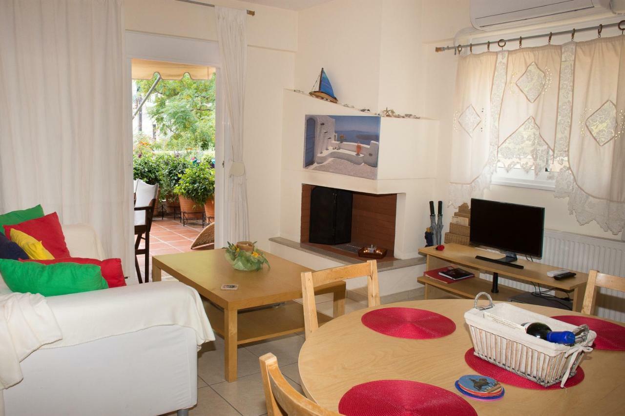 Cozy Maisonette Kamena Vourla Exterior foto